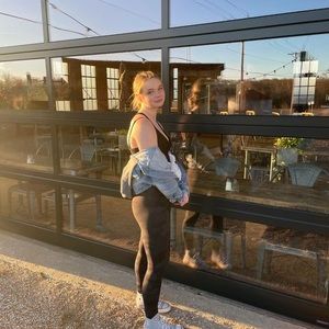 Meet your Posher, Reese